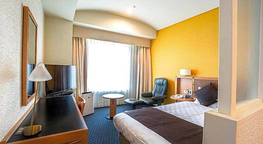 Nagoya Garden Palace