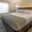 Wingate by Wyndham Waldorf/Washington DC Area