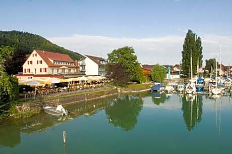Hotel Pension Café Hasler