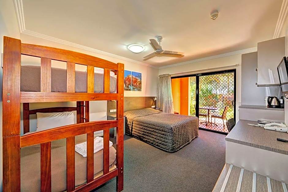 Kacy's Bargara Beach Motel