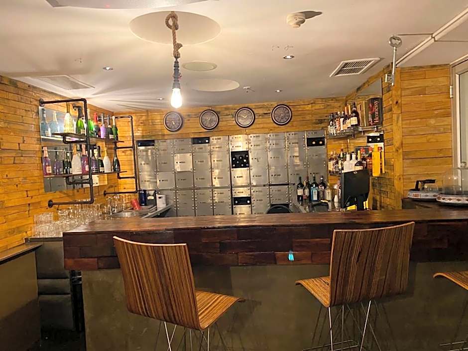 Mapungubwe Hotel Apartments Marshalltown