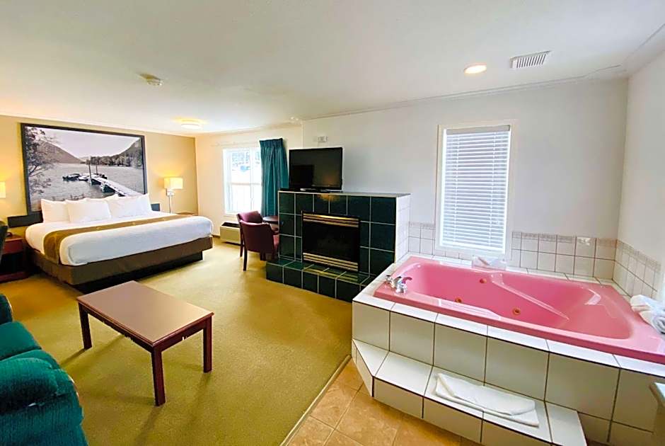 Super 8 by Wyndham 100 Mile House