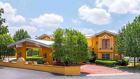 Magnuson Hotel Little Rock South