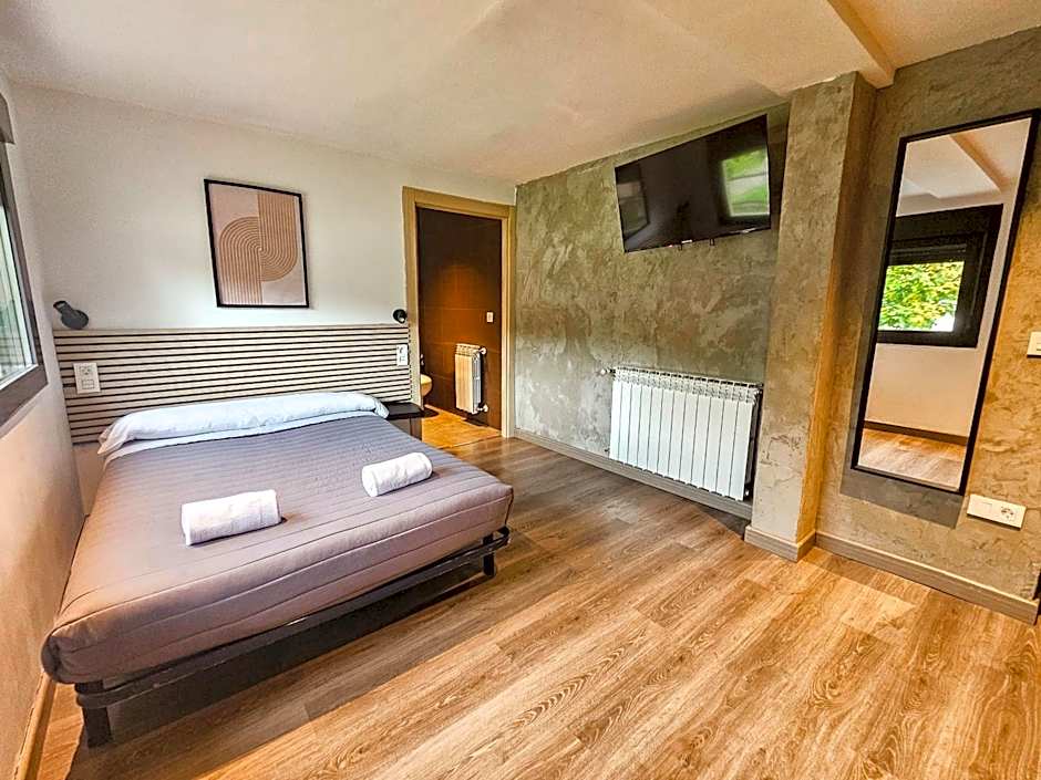 SOLOPUENT Hotel Rural