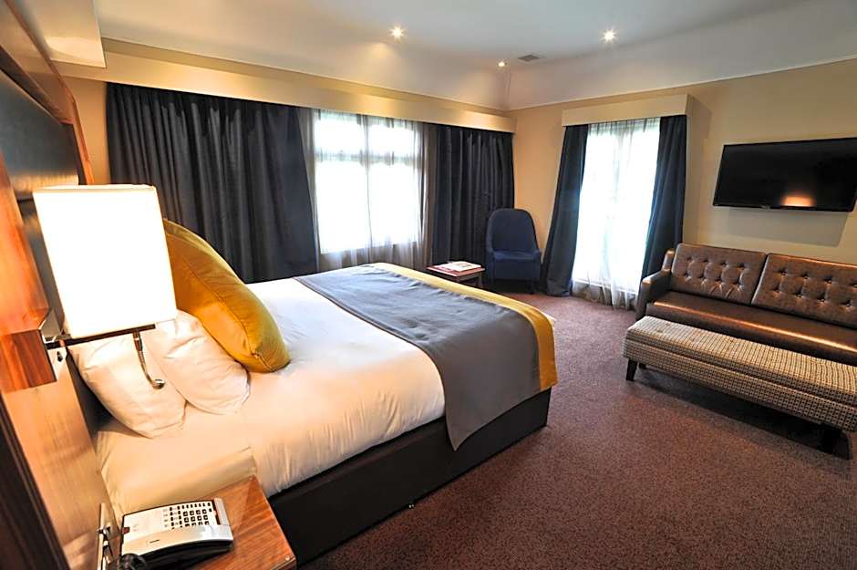 Frensham Pond Country House Hotel & Spa