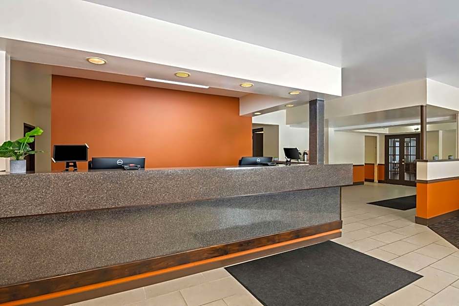 Econo Lodge Manistee