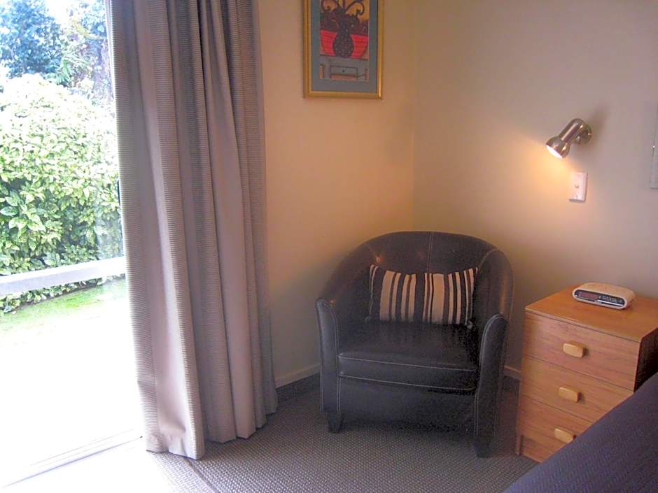 Buller Court on Palmerston