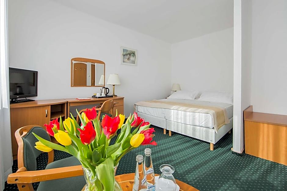 Hotel Festival