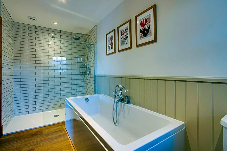 Home Farm B&B - Poppy Room