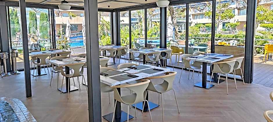 AQUA Hotel Onabrava & Spa 4*Sup