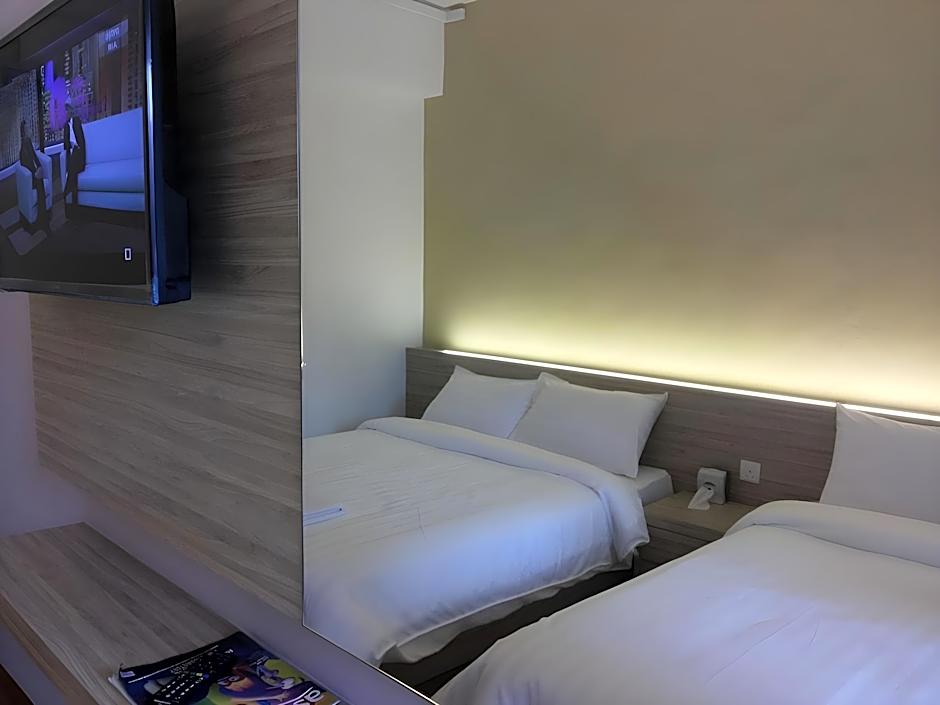 Suria Cameron Hotel A