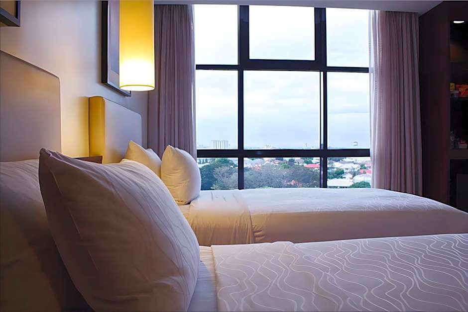 The B Hotel - Alabang