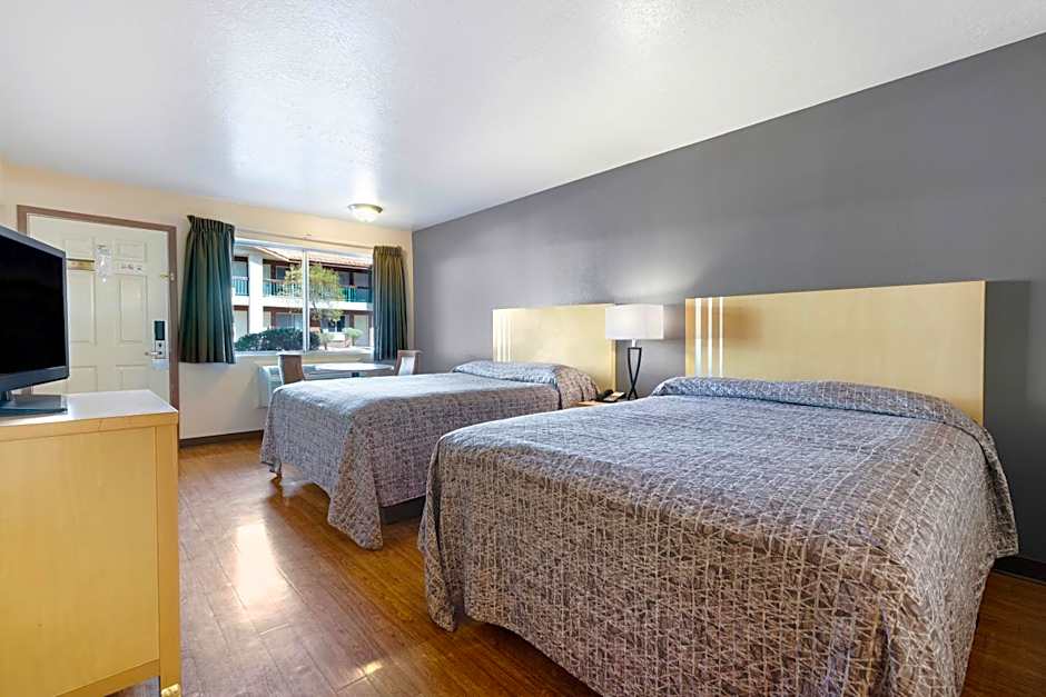 Virgin River Casino and Lodge
