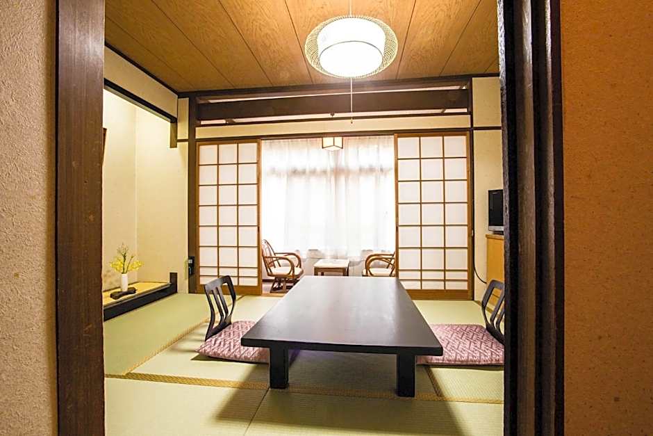 Gyokusenkaku
