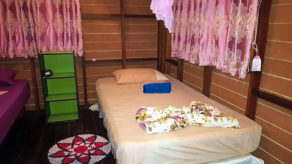 Baan Suan Kayoo 2 Buffalo Bay Aow Khao Kwai