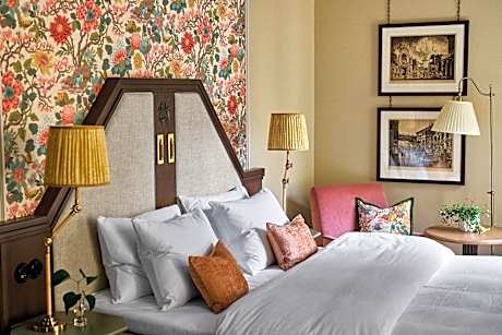 Savoy 1918, a member of Small Luxury Hotels of The World