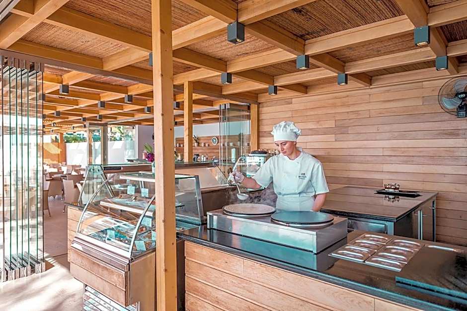 Mitsis Faliraki Beach Hotel & Spa