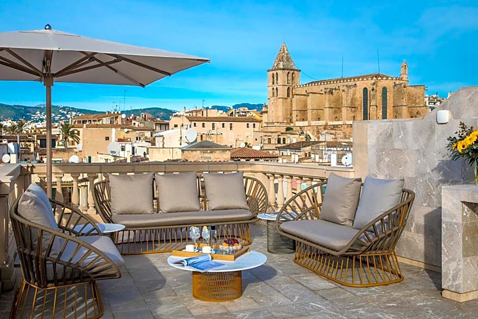 Palacio Can Marques by Puro