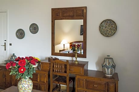 Suite with Garden View