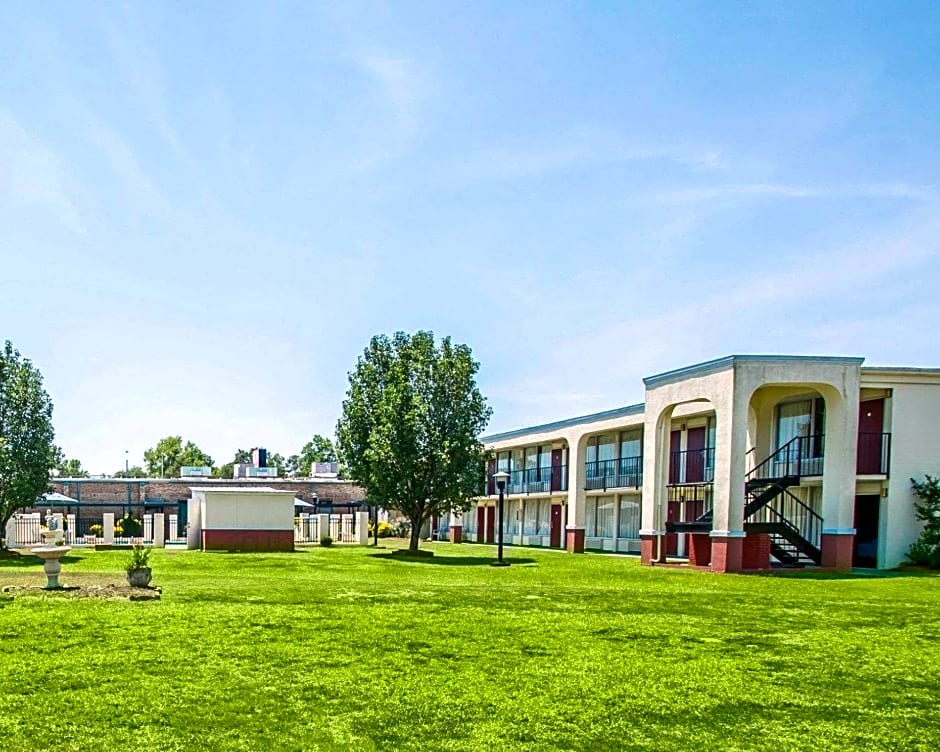 Econo Lodge Andalusia
