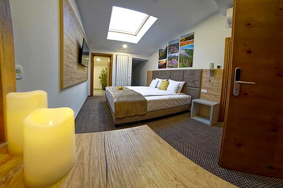 AQUARIUS BOUTIQUE HOTEL