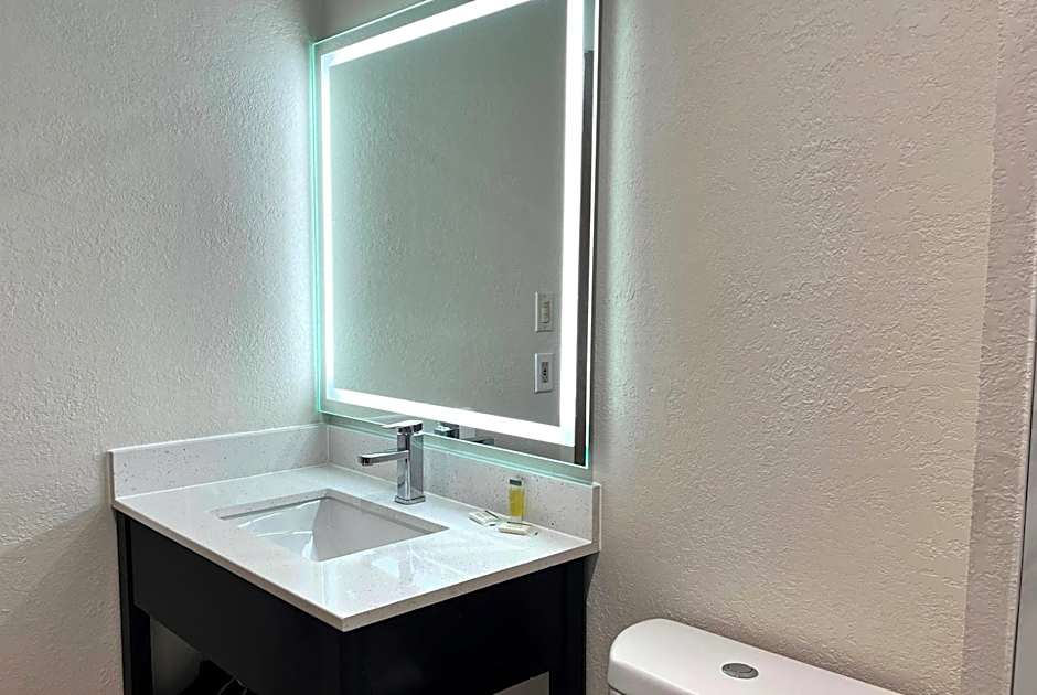 Baymont by Wyndham Cincinnati