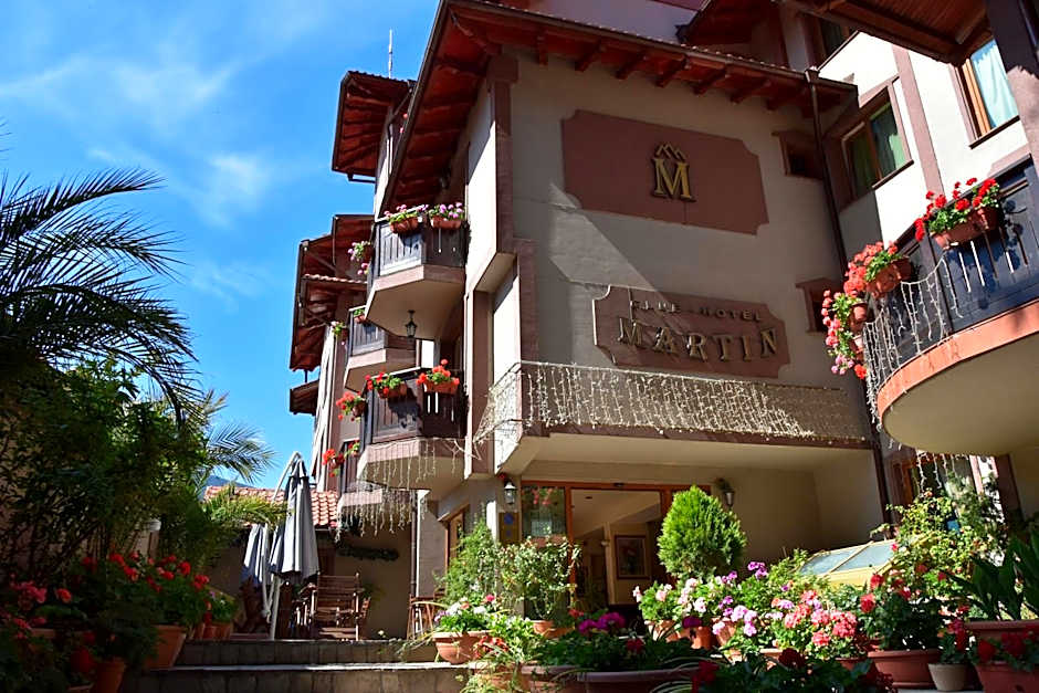 Martin Club Hotel
