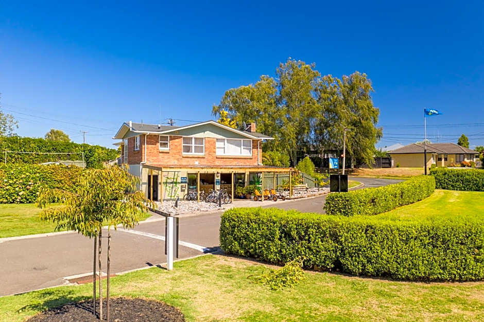 Cambridge Top 10 Holiday Park