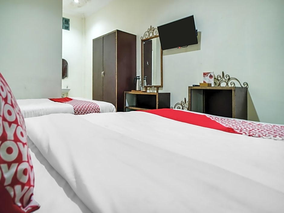 Capital O 540 Esther Hotel