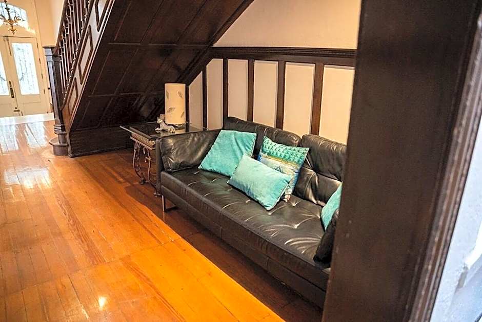 HABITACIONES EN EXCELENTE UBICACIÓN PARA 8 PERSONAS