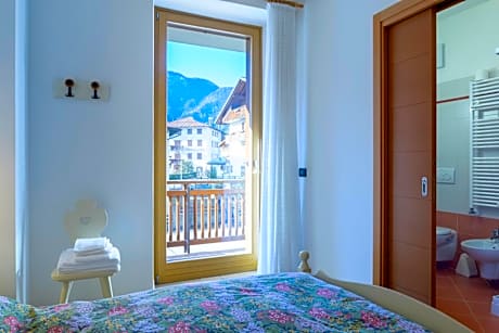 Standard Double or Twin Room with Balcony