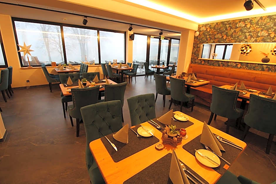 DER Hirsch Hotel