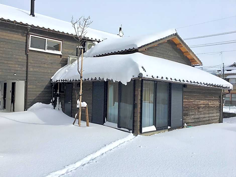 Photo 1 of 50 of B&B Neagari
