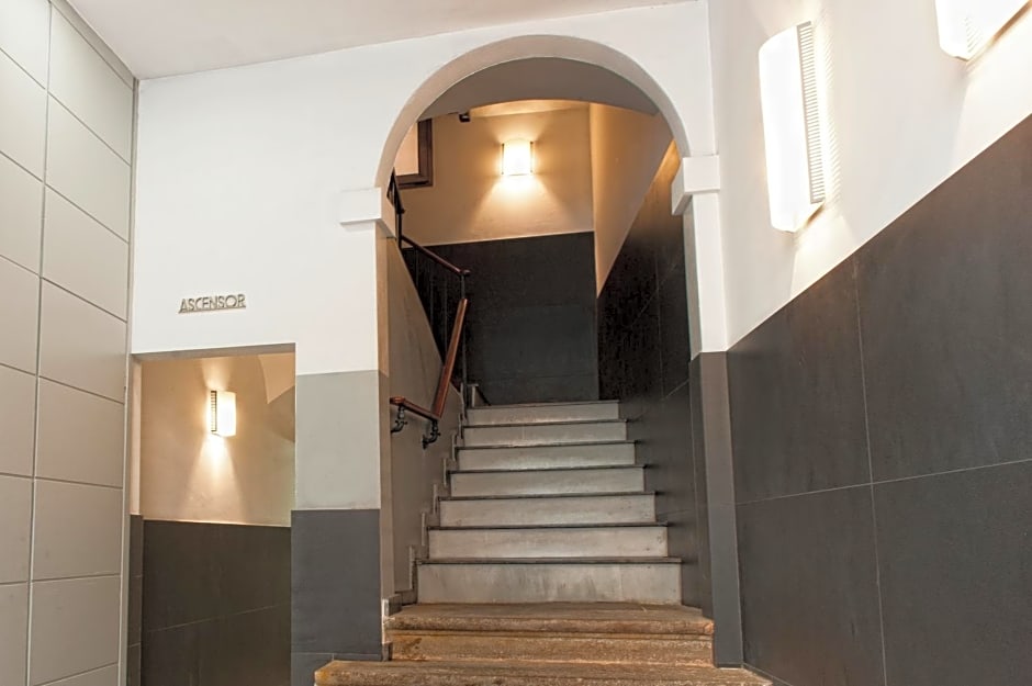 MH Apartments Liceo