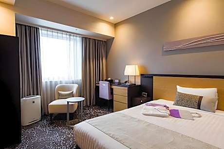 Standard Single - Smoking