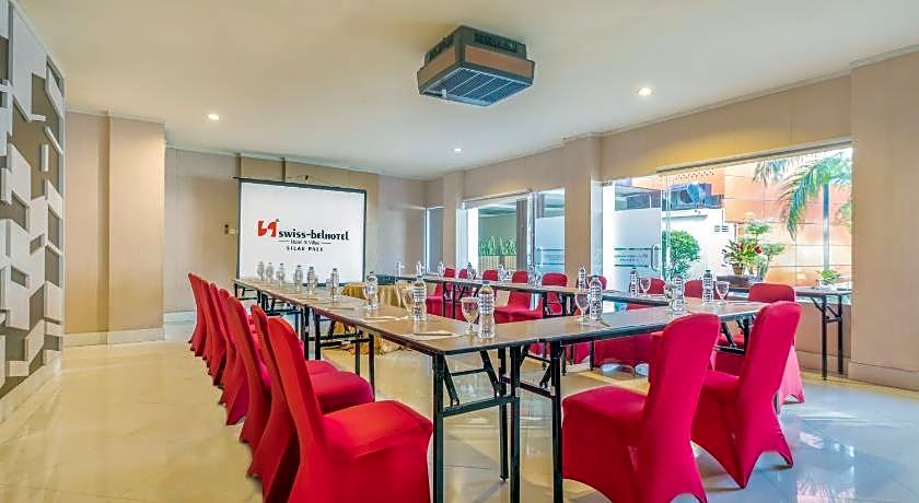 Swiss-Belhotel Silae Palu
