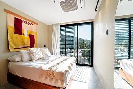 Queen Suite