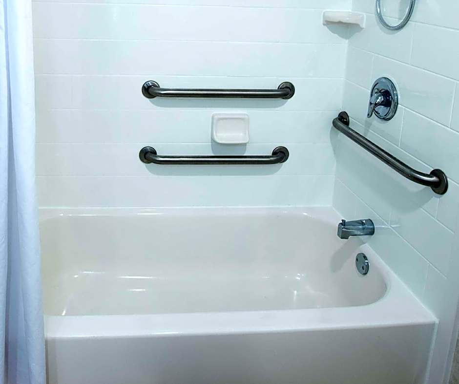 Hampton Inn By Hilton Louisville North/Clarksville