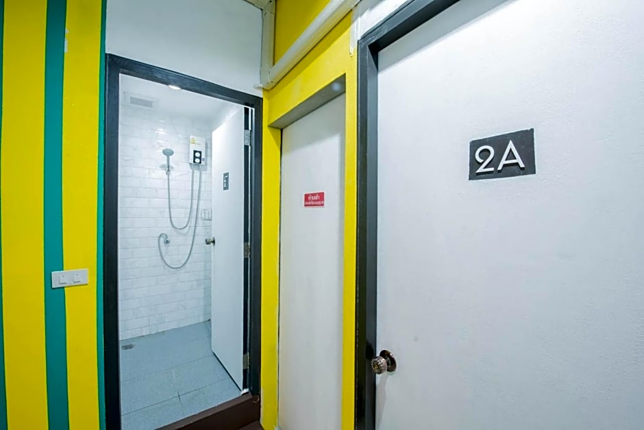 Elixir Hostel Bangkok