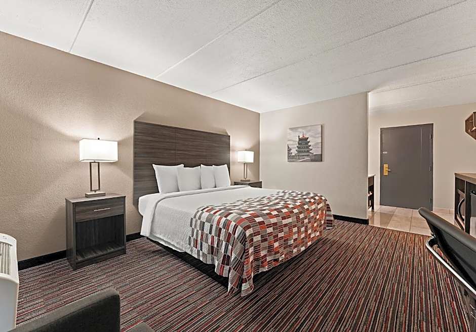 Red Roof Inn Reading