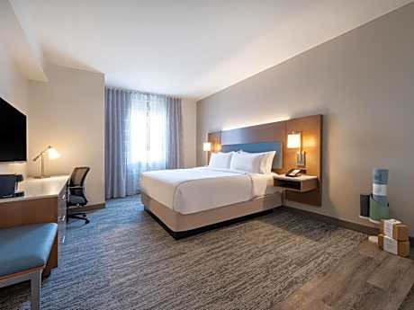Standard King Room - Communications Accessible