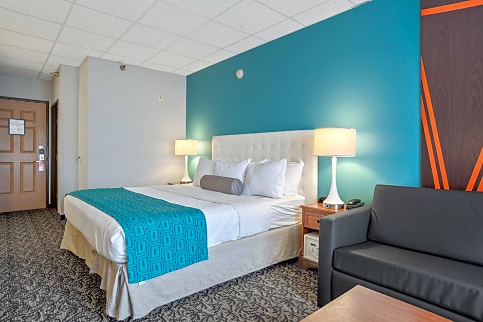 Elevation Inn & Suites, Trademark Collection by Wyndham