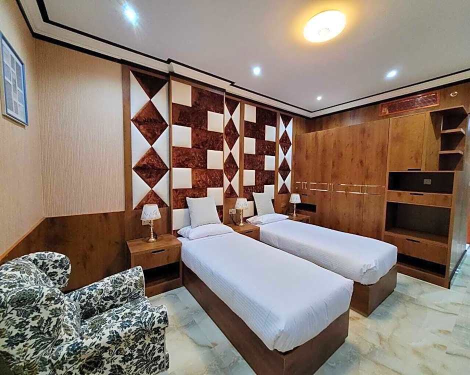 camphor hotel