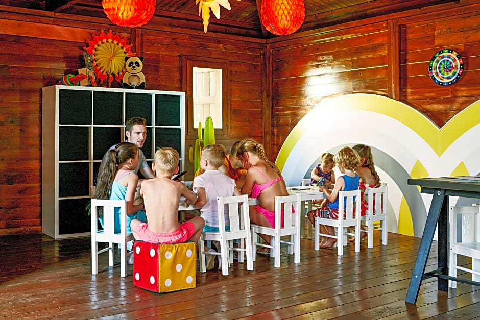 Hotel Globales Los Delfines