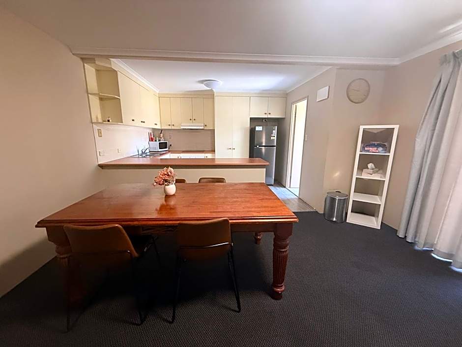 Harbour Sails Motor Inn