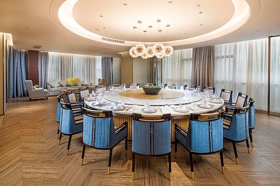 RAMADA PLAZA SHENGZHOU CITY CENTER