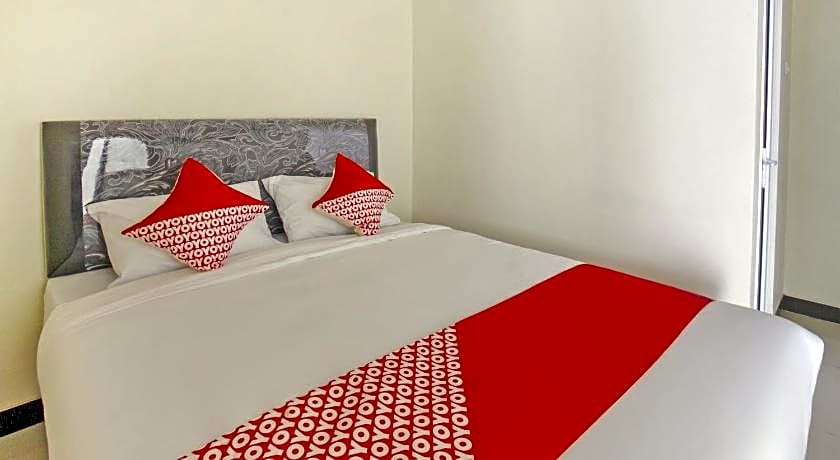 OYO 2753 Irma's Residence