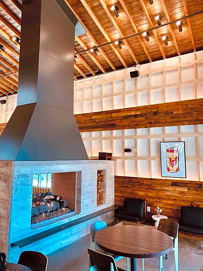 Cotton Court Hotel, by Valencia Hotel Collection