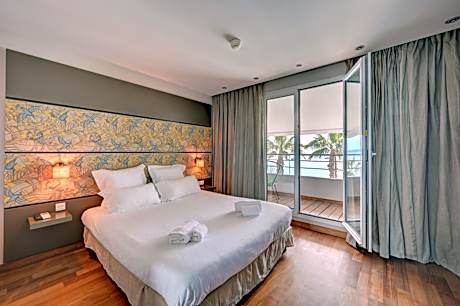 Premium Double Room with Sea View