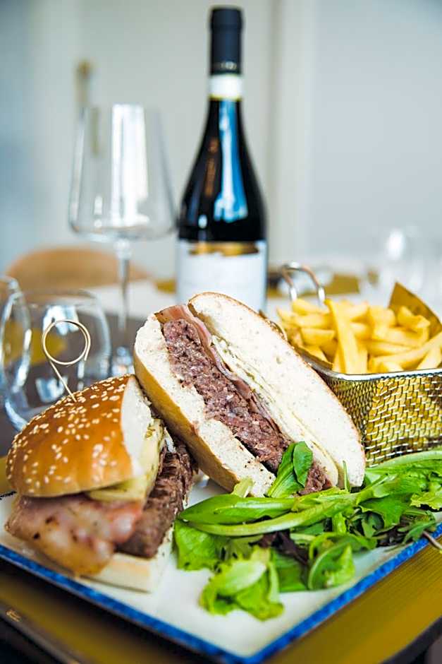 Modica Boutique Hotel